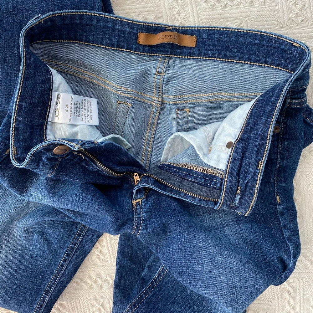 ⭐️ SOLD ⭐️ JOE’S Mid Rise Skinny Boot Cut Jeans 26 - Picture 8 of 9